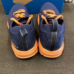 brooks sprinkle shoes